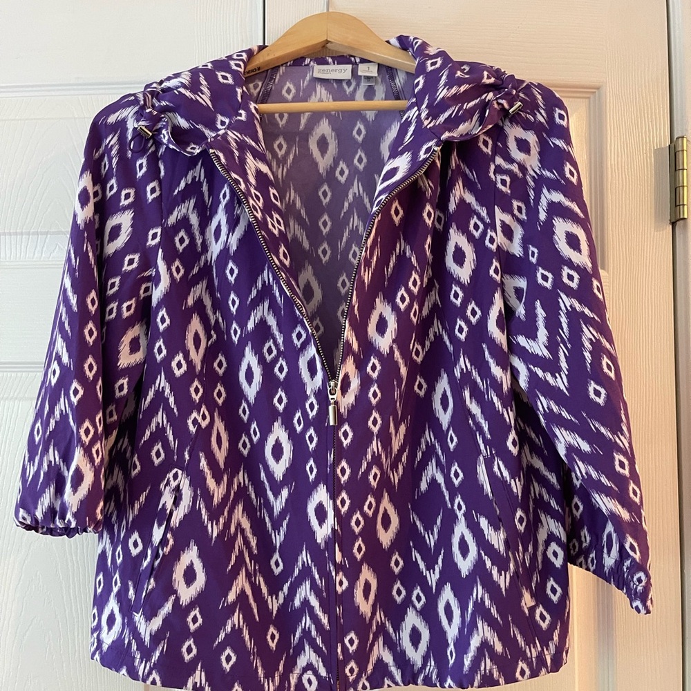 Zenergy by Chico’s lightweight jacket